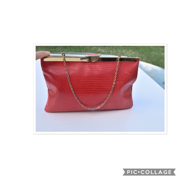 Etra Handbags - Beautiful vintage Etra clutch